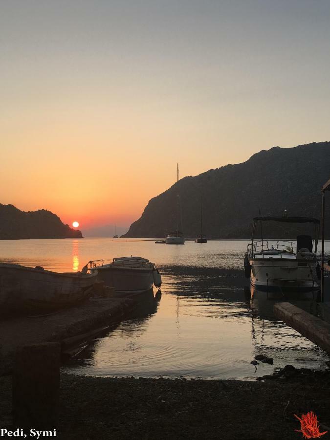Korali Βίλα Σύμη Εξωτερικό φωτογραφία